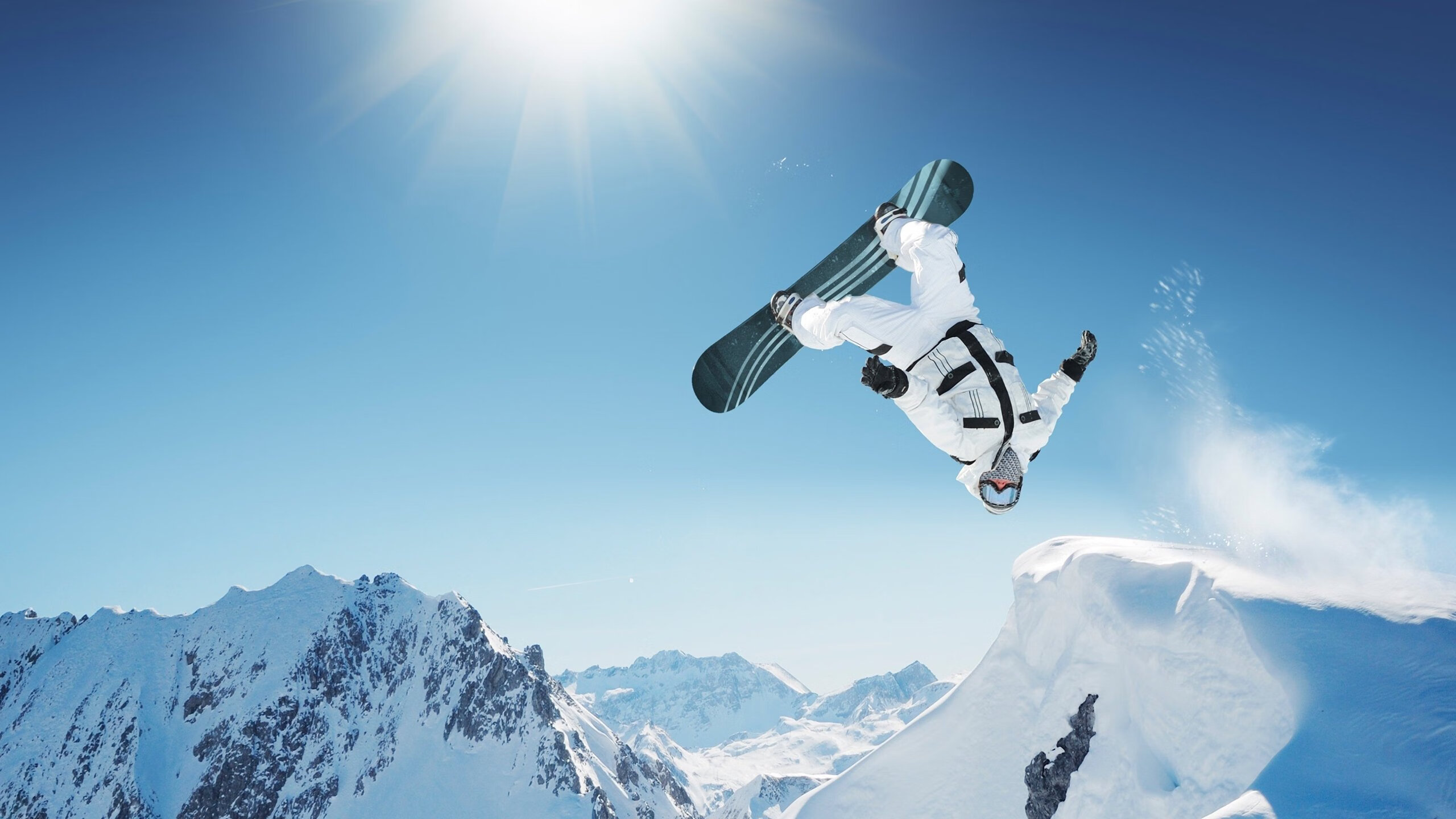 “德甲赛况火爆,豪门战斗进入高潮”,德甲名场面