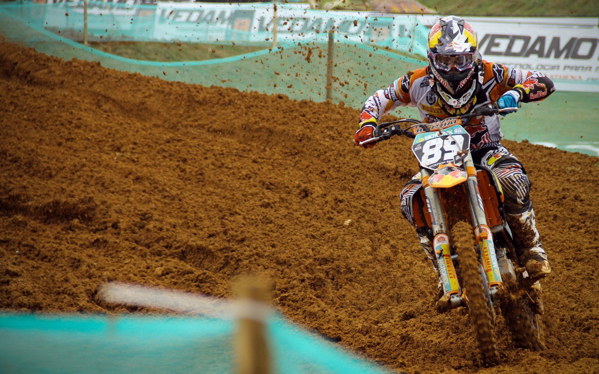 追赶计划:追逐榜首的球队有何战术布局?,追赶机制怎么计算